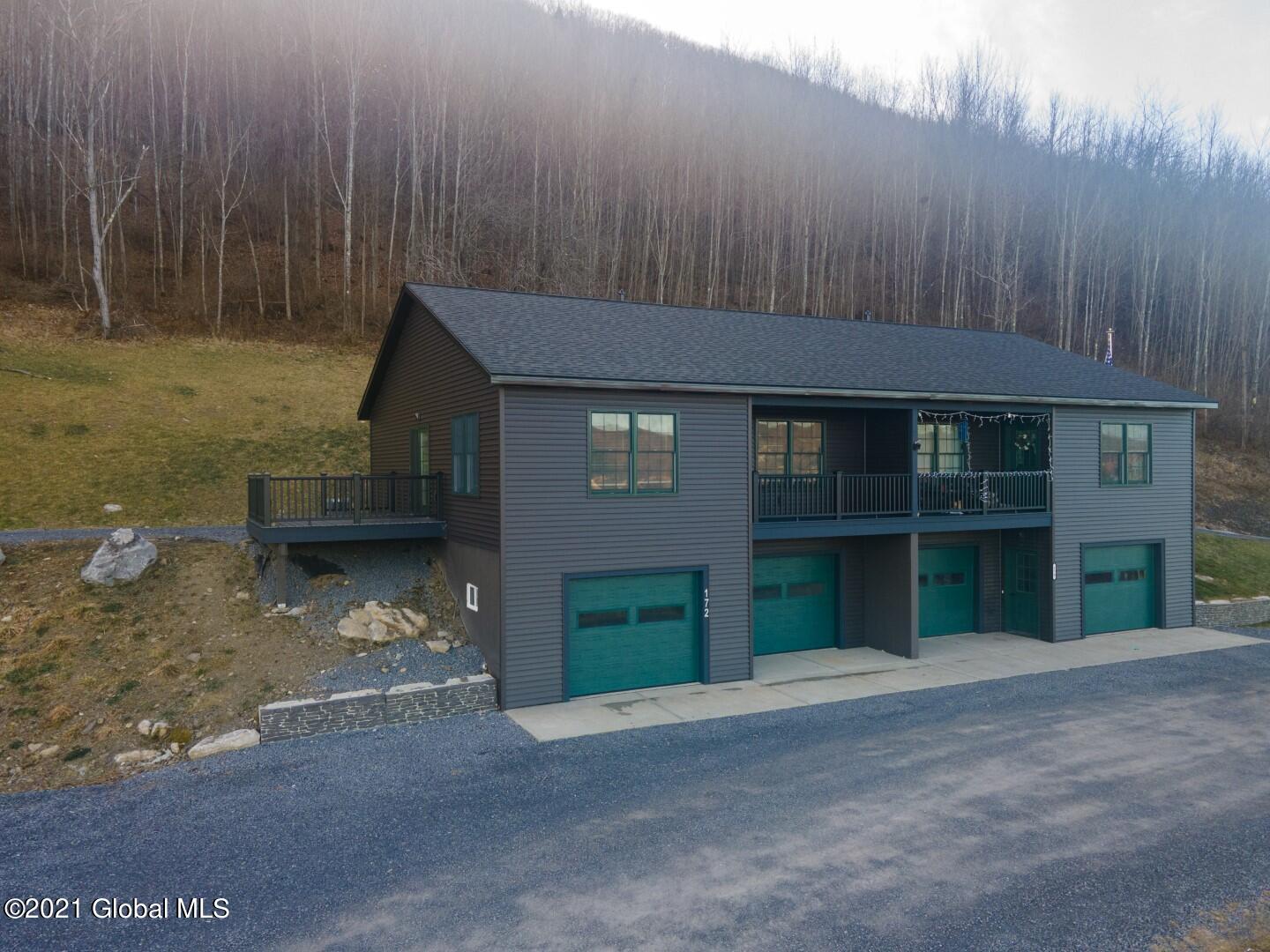 172 Red Tail Ridge Cobleskill, NY 12043 - Photo 3 of 34 172RedtailRidge-3