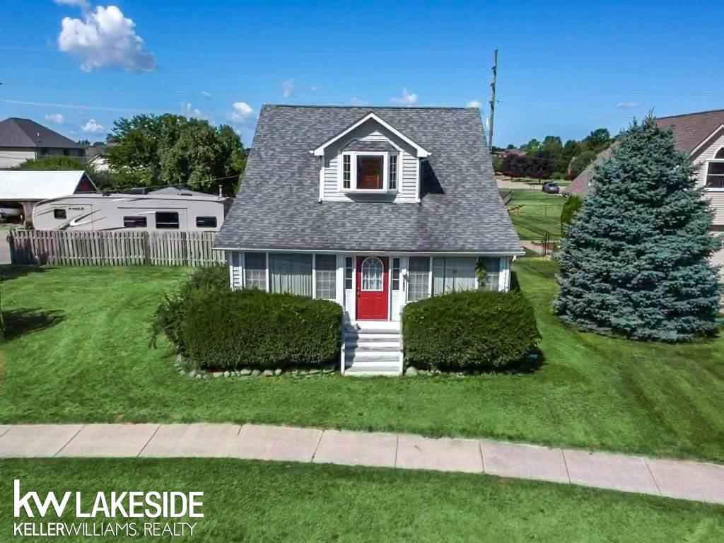 52851 Chesterfield Road Chesterfield, MI 48051 - Photo 2 of 54