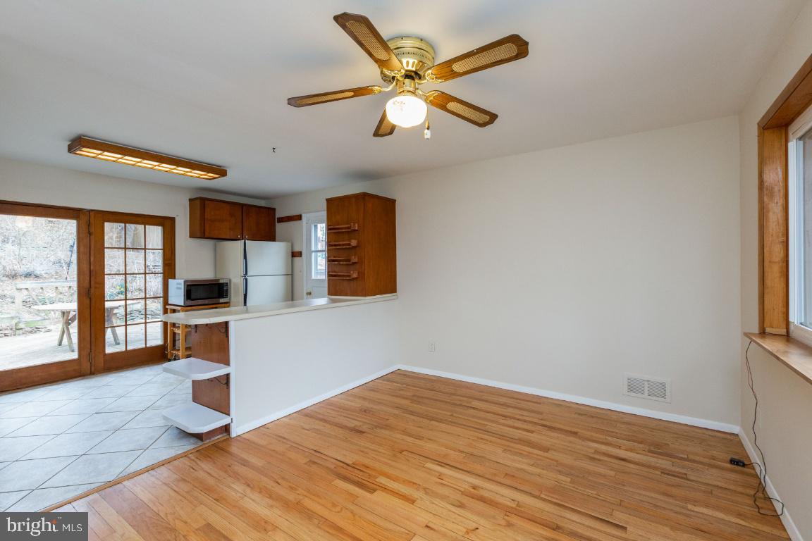 4115 Ferrara Drive Silver Spring, MD 20906 - Photo 8 of 42