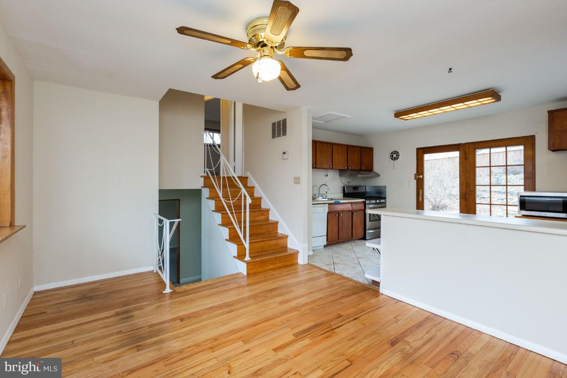 4115 Ferrara Drive Silver Spring, MD 20906 - Photo 9 of 42