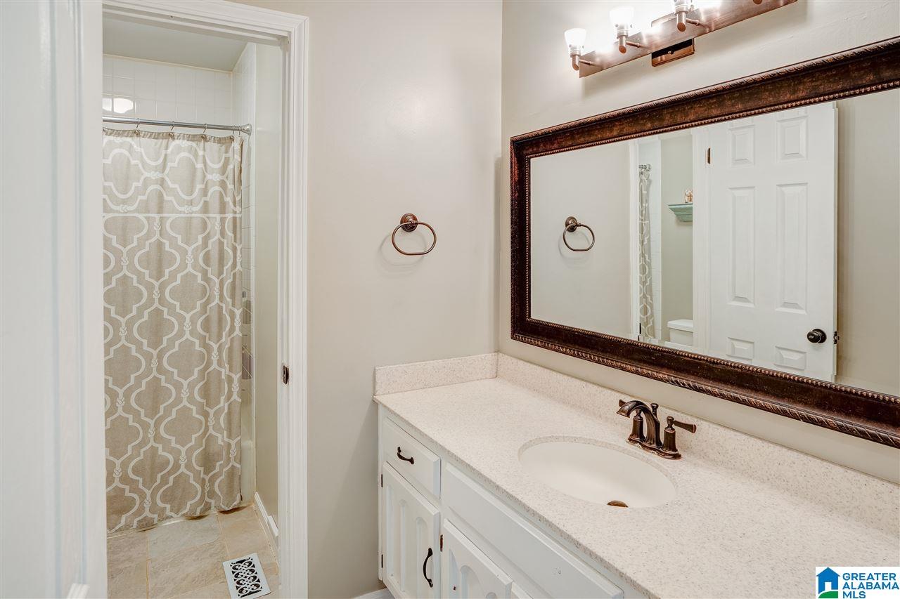 105 Hunters Point Circle Birmingham, AL 35244 - Photo 17 of 26