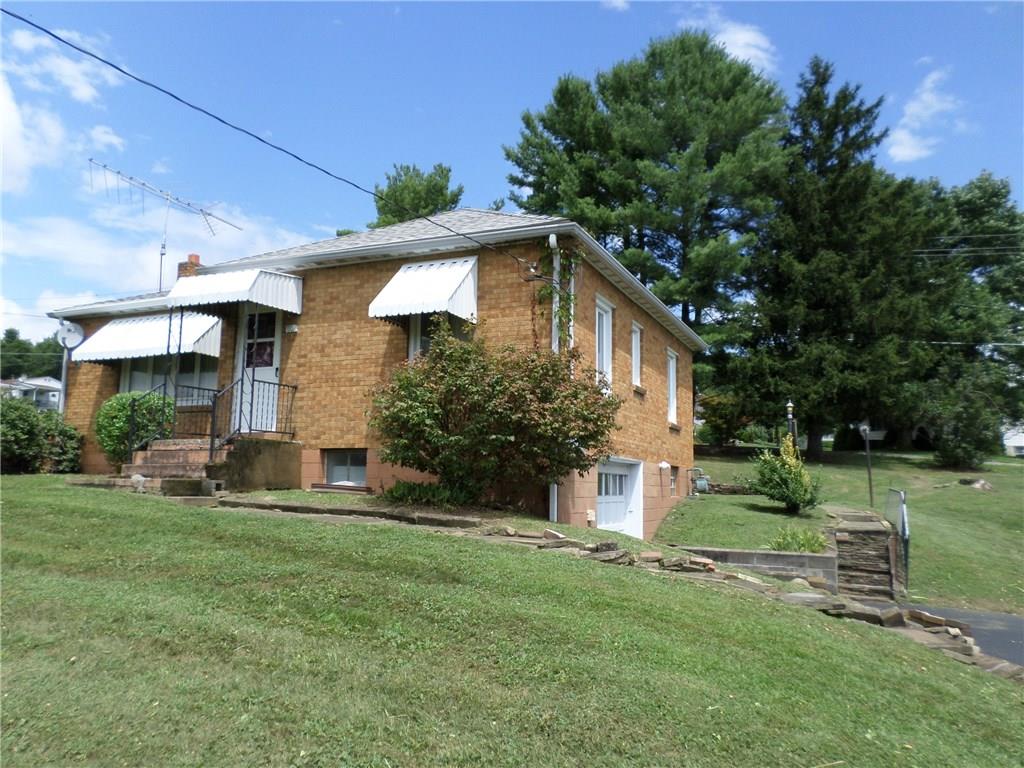 1102 North Eighty Eight Road Rices Landing, PA 15357 - Photo 2 of 23