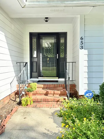 $314,900 | 653 Magnolia Drive, Thomson, GA 30824