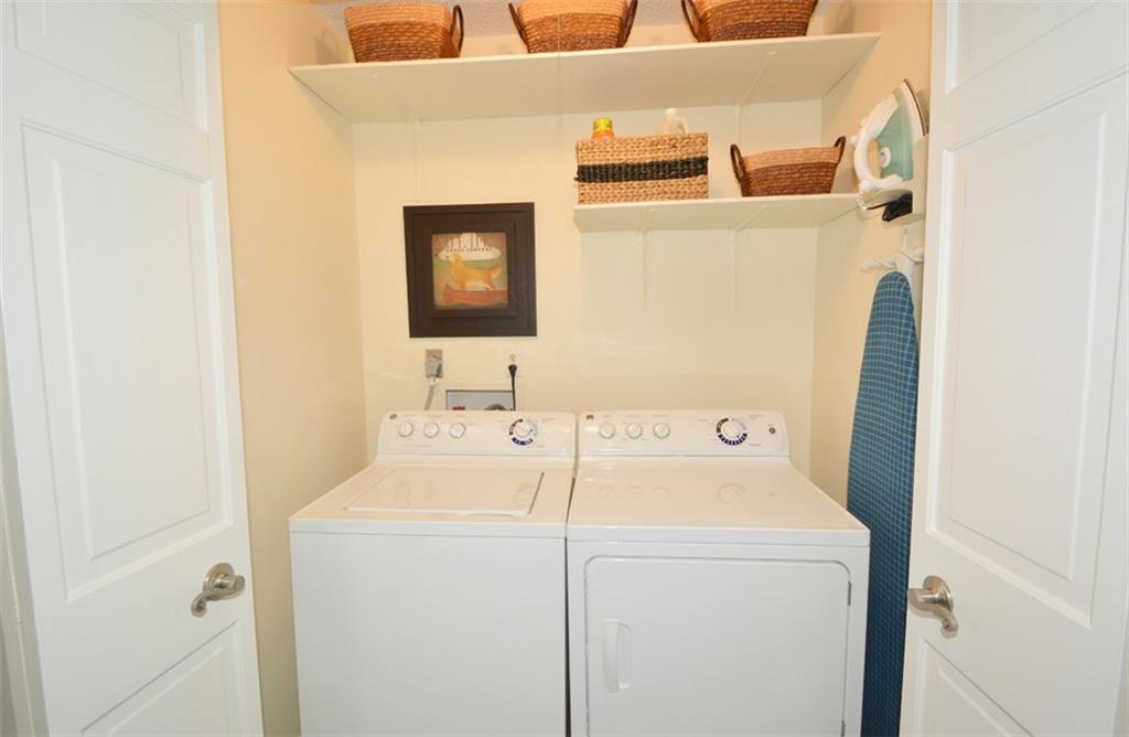 12324 Charing Cross Road Carmel, IN 46033 - Photo 20 of 24 Gallery Image 20