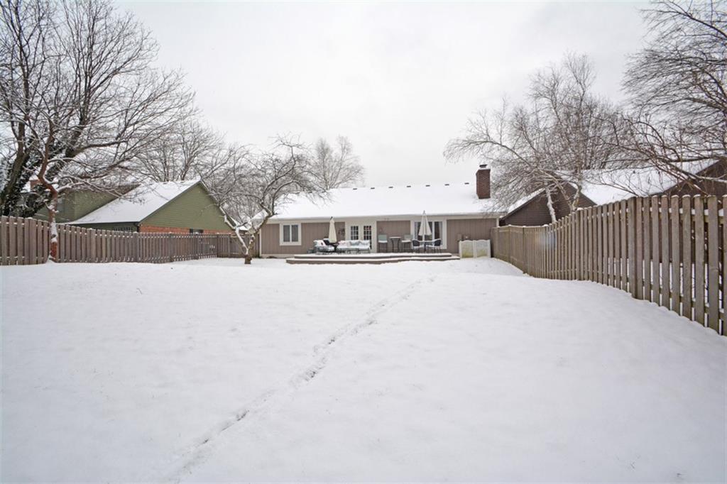 12324 Charing Cross Road Carmel, IN 46033 - Photo 23 of 24 Gallery Image 23
