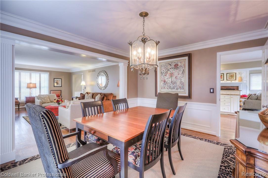 154 Hamilton Road Bloomfield Hills, MI 48301 - Photo 17 of 48 -18.jpg