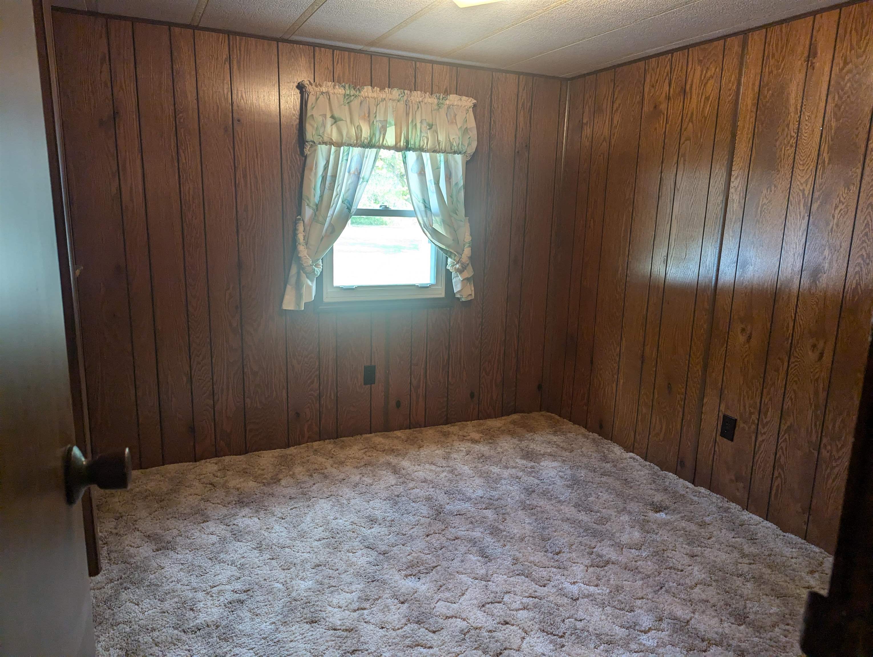 4252 Redstone Road St. Louis, MI 48880 - Photo 8 of 12