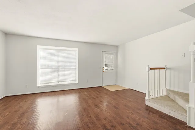 $1,875 | 2808 Grants Lake Boulevard, Unit 405, Sugar Land, TX 77479