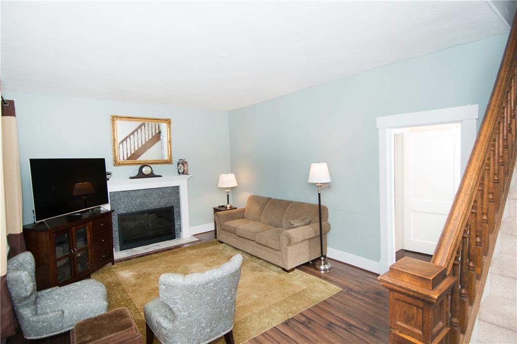 2581 Old Washington Road Pittsburgh, PA 15241 - Photo 3 of 24 Living Room 2581 Old Washington Road