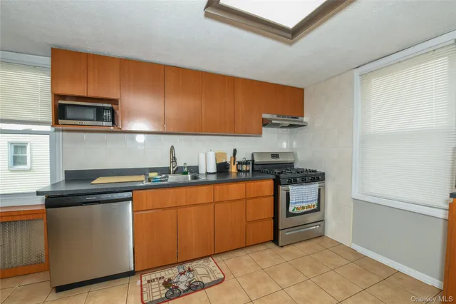 $1,700,000 | 101-09 97th Avenue | South Richmond Hill