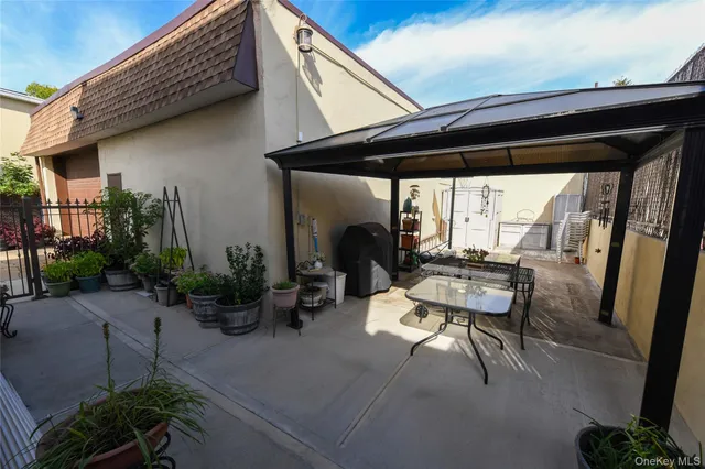 $1,700,000 | 101-09 97th Avenue | South Richmond Hill