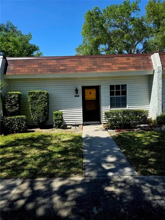 $89,500 | 13719 Mission Oaks Boulevard, Seminole, FL 33776