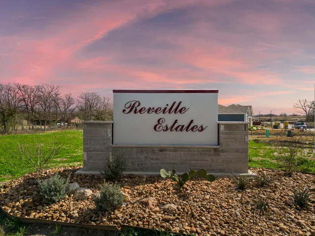 $329,900 | 4523 Wisenbaker Way, Bryan, TX 77845