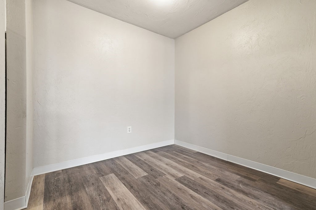 1801 Ocean Street, Unit B31 Marshfield, MA 02050 - Photo 6 of 17 a view of empty room with wooden floor