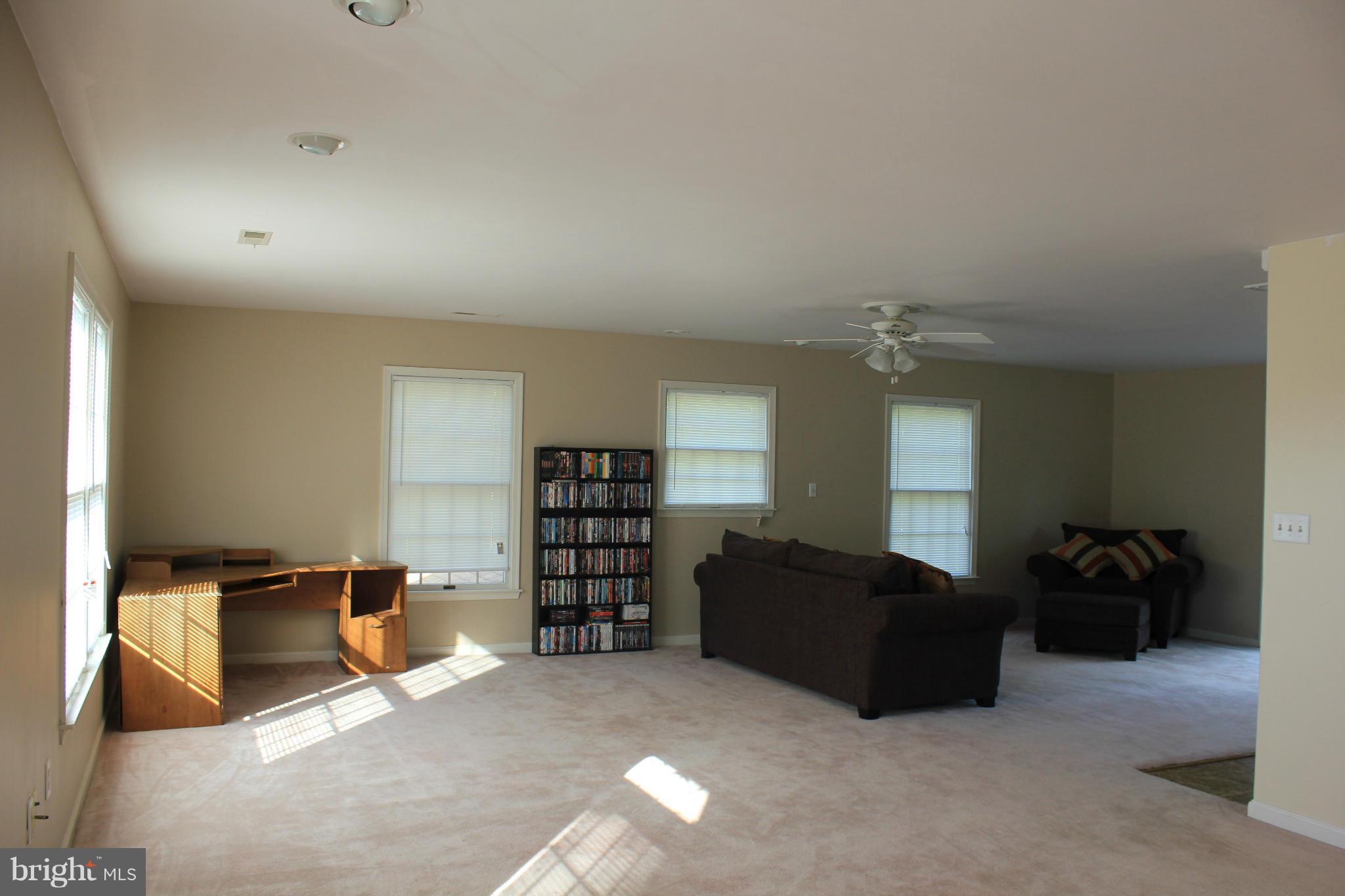 37798 Waterloo Road Coltons Point, MD 20626 - Photo 14 of 30 Family Room