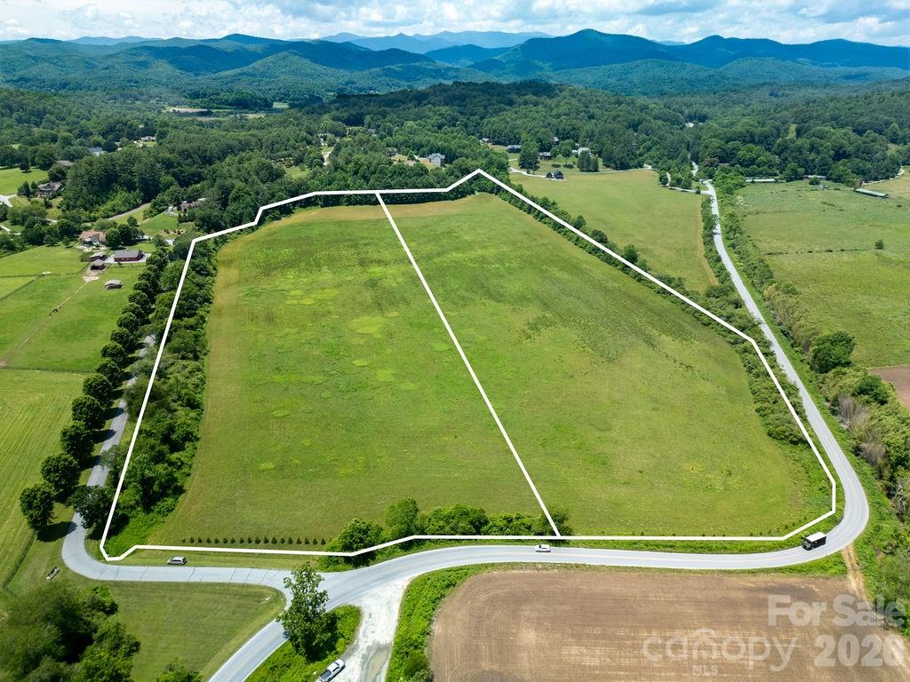 Mini Farm 3-tbd Mini Farm Brevard, NC 28712 - Photo 14 of 24 a view of a tennis court