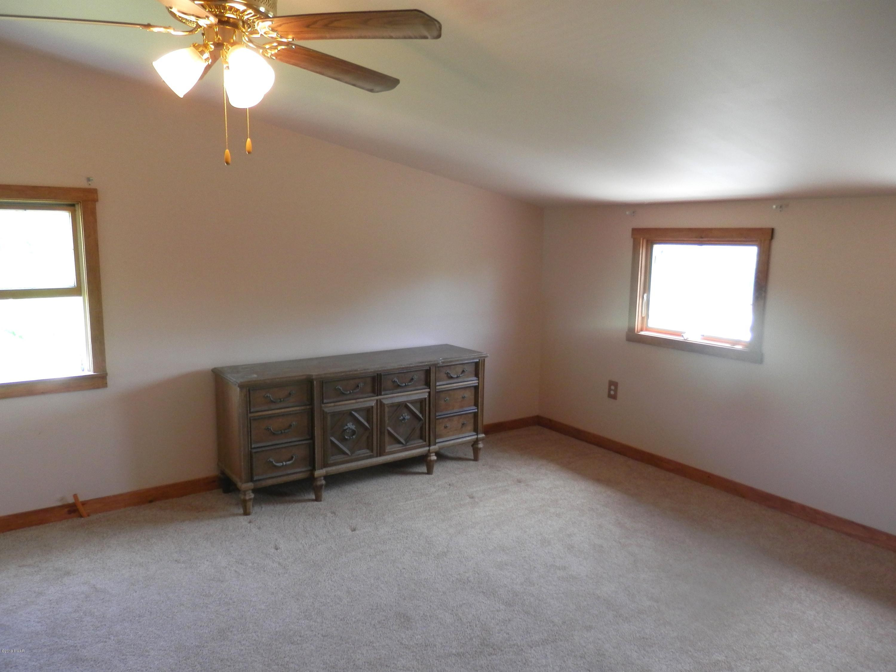 182 Cribbs Road Pleasant Mount, PA 18453 - Photo 17 of 39 P6070105