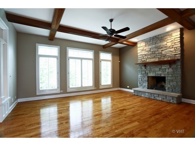 S720 Garfield Street Winfield, IL 60190 - Photo 6 of 22