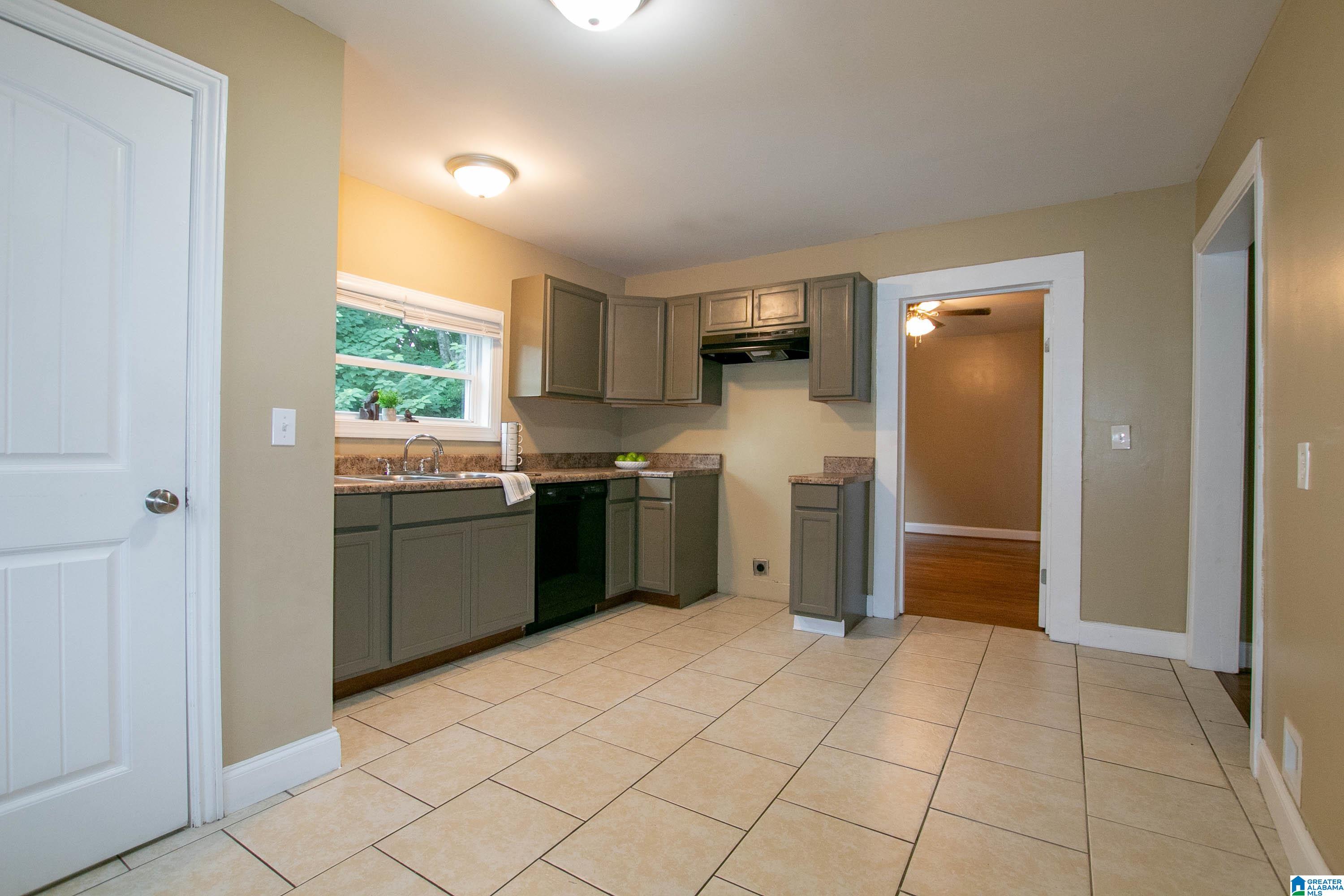 2900 Walker Chapel Road Fultondale, AL 35068 - Photo 3 of 22