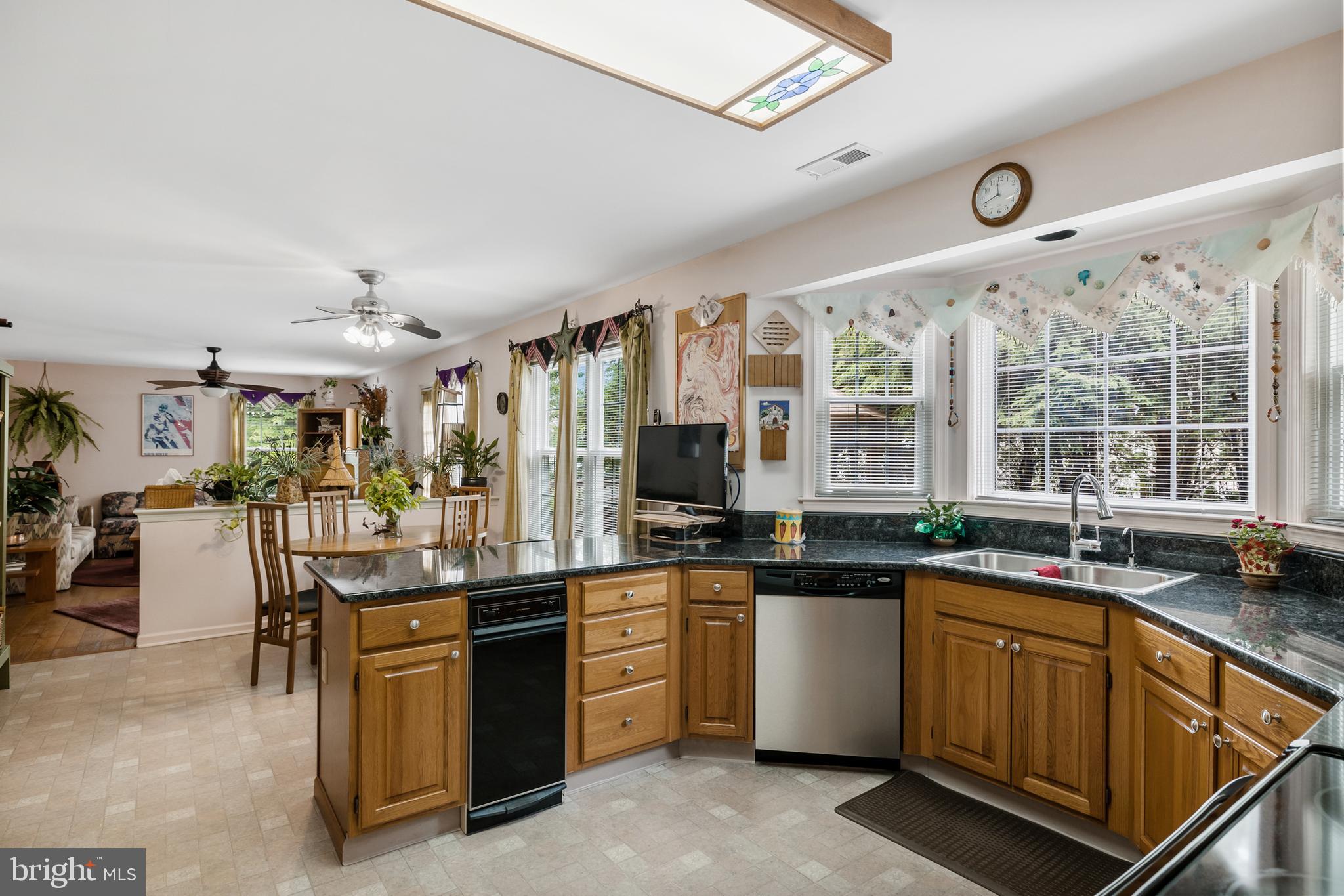 10 Tansgate Boulevard Berlin, NJ 08009 - Photo 13 of 51 a kitchen with lots of counter top space