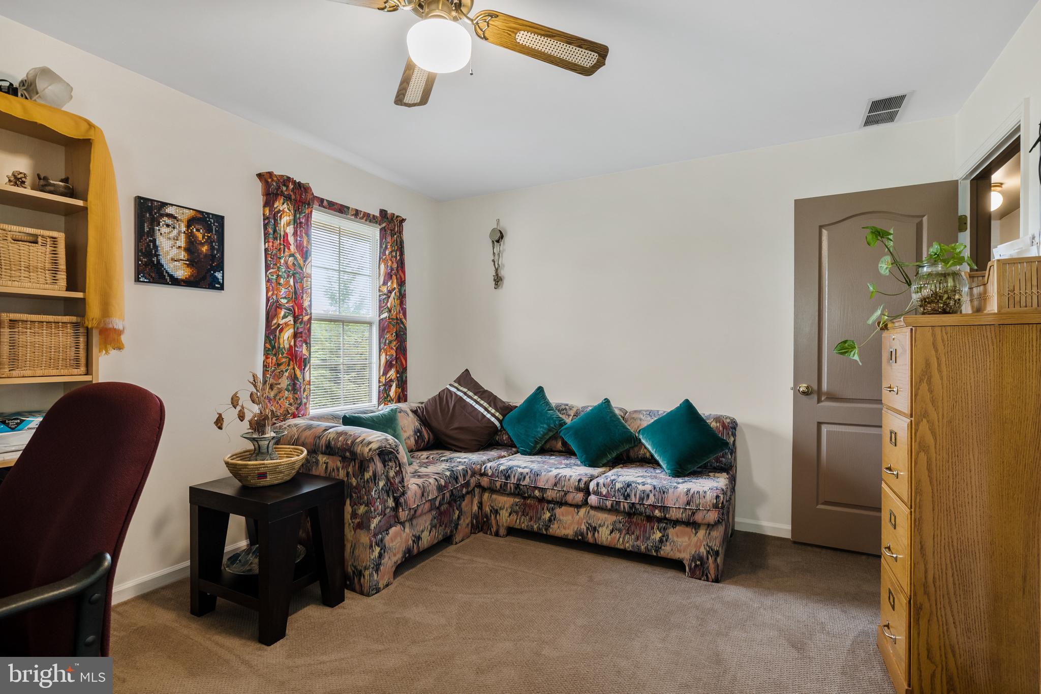 10 Tansgate Boulevard Berlin, NJ 08009 - Photo 33 of 51 a bedroom with furniture and a bed
