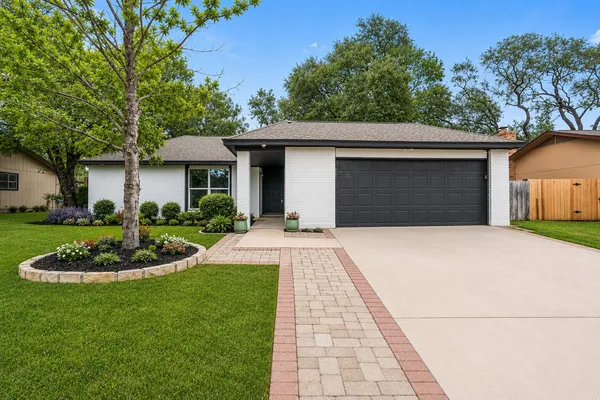 $515,000 | 2110 Malvern Hill Drive, Austin, TX 78745