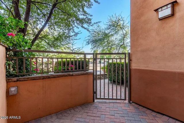 $3,350 | 6940 East Cochise Road, Unit 1016, Paradise Valley, AZ 85253
