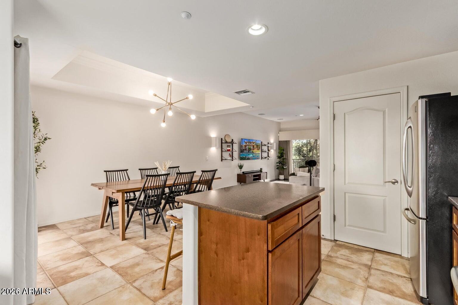 6940 East Cochise Road, Unit 1016 Paradise Valley, AZ 85253 - Photo 6 of 34 Sandola 7