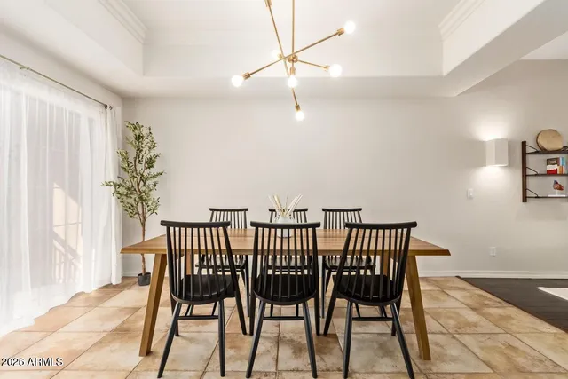 $3,195 | 6940 East Cochise Road, Unit 1016, Paradise Valley, AZ 85253