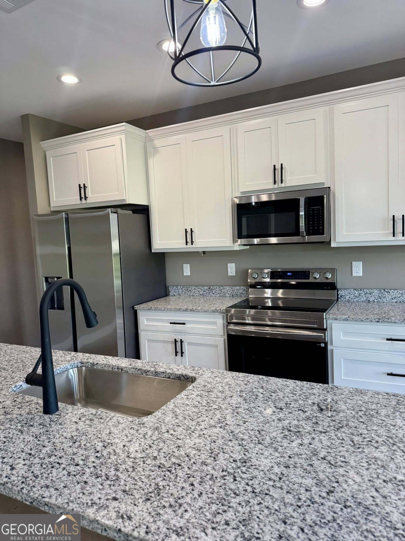 1235 Mark Wood Road Dexter, GA 31019 - Photo 5 of 29