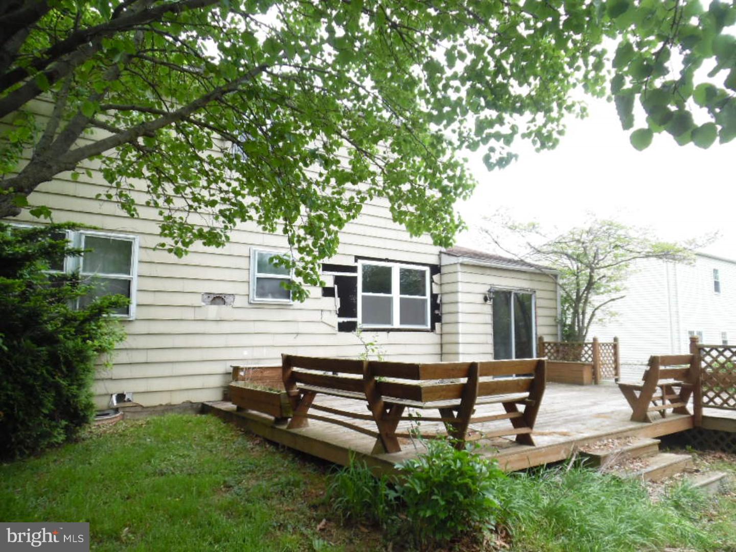 122 Pleasant Hill Road Cheltenham, PA 19012 - Photo 3 of 17 Gallery Image 3