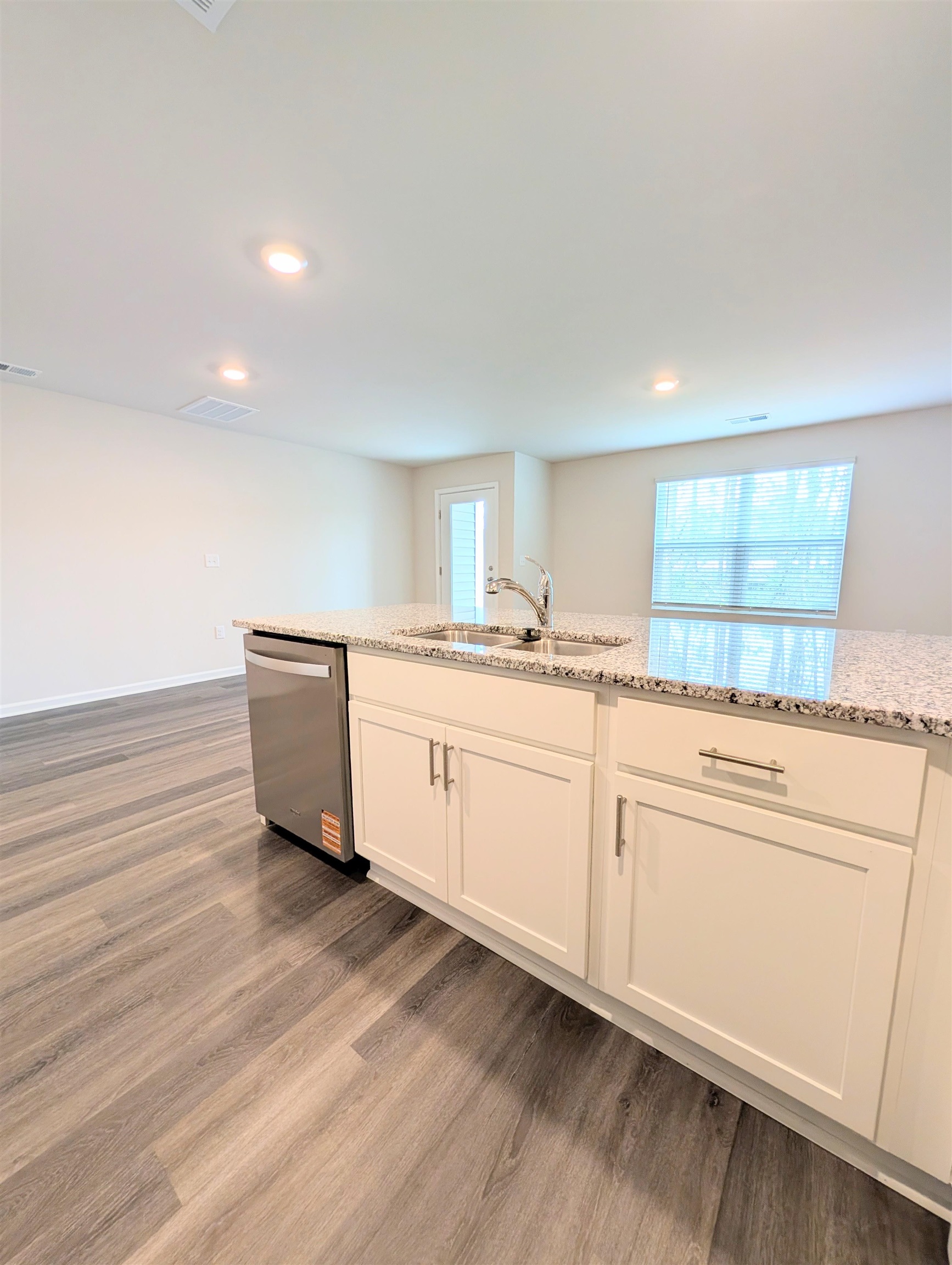 632 Golden Resin Road Conway, SC 29526 - Photo 7 of 38