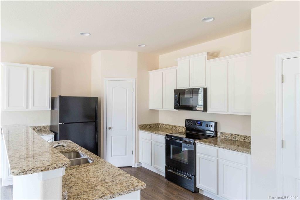 9741 Weikert Road Charlotte, NC 28215 - Photo 2 of 8 Gallery Image 2