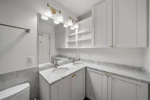 $1,489,000 | 19-21 Short Street, Unit 1, Boston, MA 02129