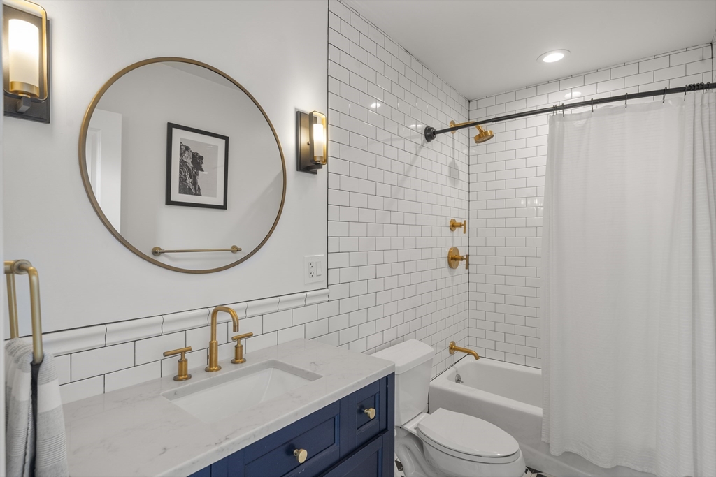 19-21 Short Street, Unit 1 Boston, MA 02129 - Photo 22 of 36