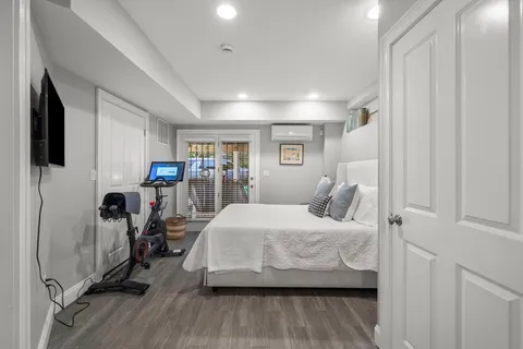 $1,489,000 | 19-21 Short Street, Unit 1, Boston, MA 02129