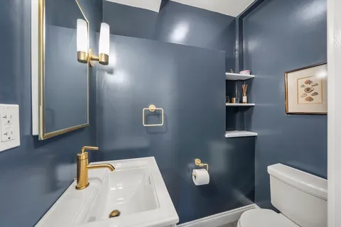 $1,489,000 | 19-21 Short Street, Unit 1, Boston, MA 02129