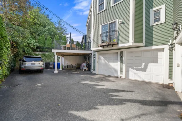 $1,500,000 | 19-21 Short Street, Unit 1, Boston, MA 02129