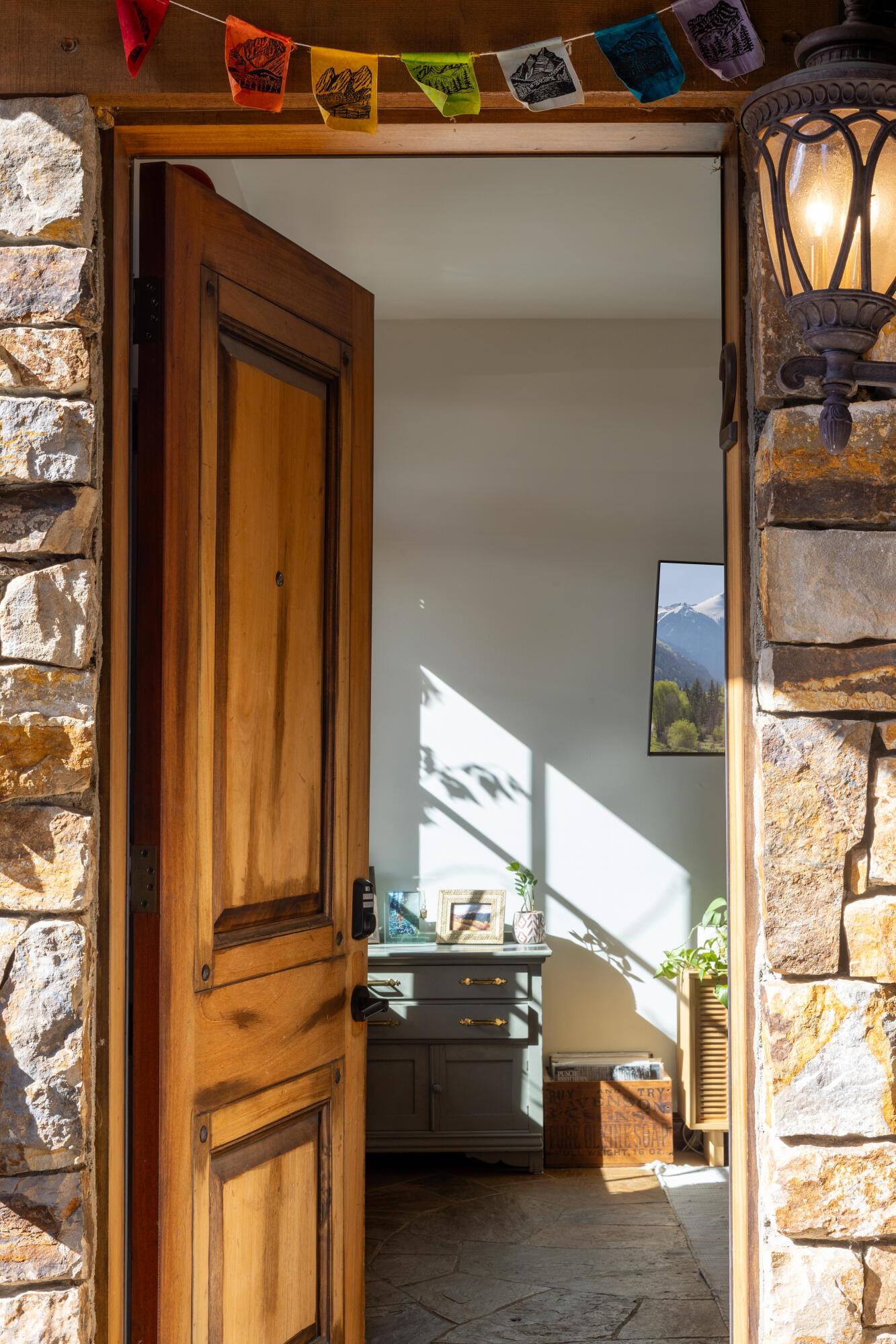 145 Sunny Ridge Place, Unit E 2 Mountain Village, CO 81435 - Photo 16 of 18 Entry