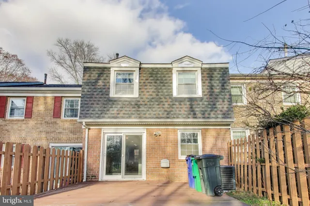 $2,950 | 5769 Yellowrose Court, Columbia, MD 21045