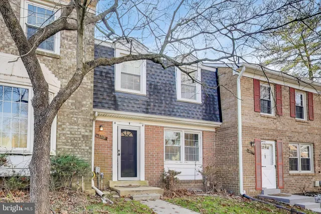 $2,950 | 5769 Yellowrose Court, Columbia, MD 21045