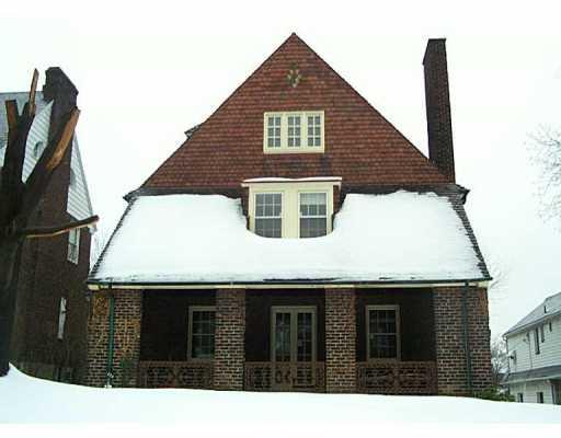 222 Gladstone Road Pittsburgh, PA 15217 - Photo 1 of 6 Exterior Front.