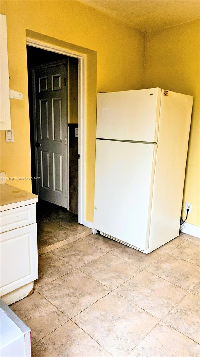 10351 Southwest 49th Street, Unit MAIN Miami, FL 33165 - Photo 12 of 21