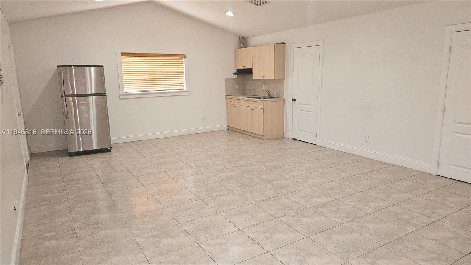 10351 Southwest 49th Street, Unit MAIN Miami, FL 33165 - Photo 17 of 21