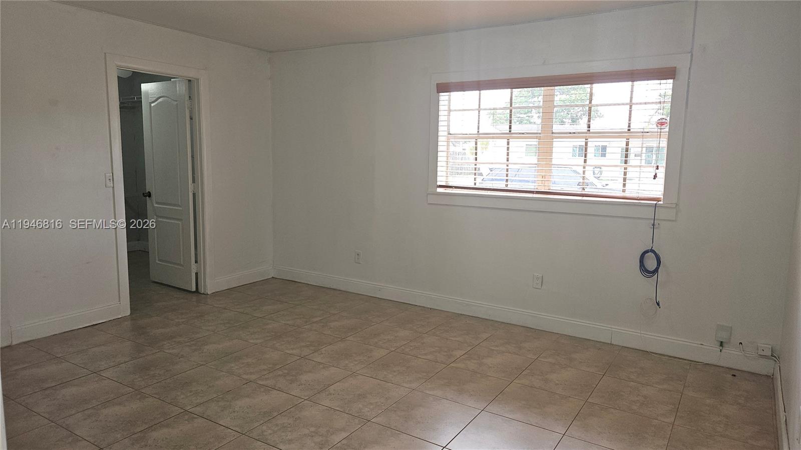 10351 Southwest 49th Street, Unit MAIN Miami, FL 33165 - Photo 19 of 21