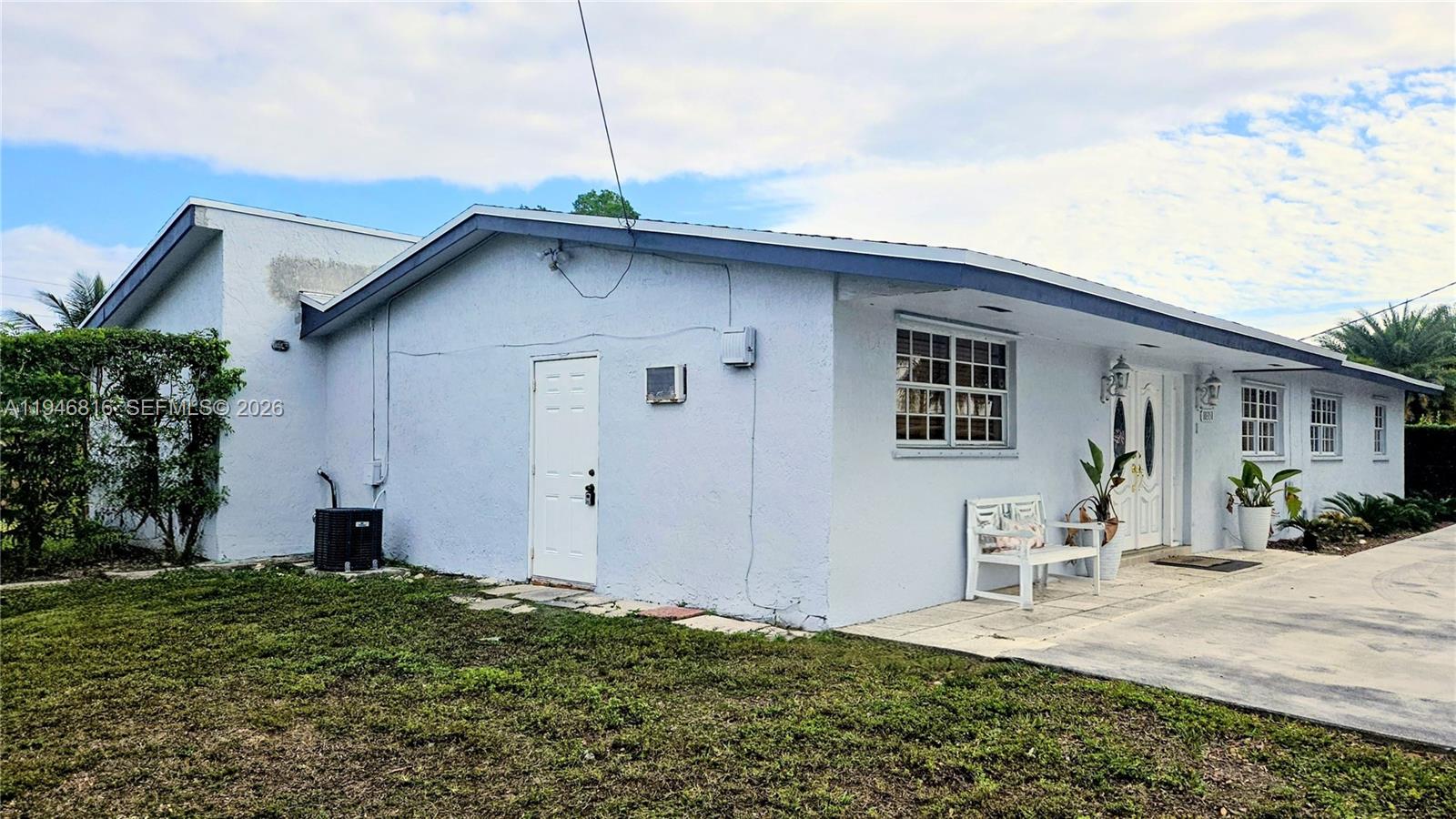 10351 Southwest 49th Street, Unit MAIN Miami, FL 33165 - Photo 10 of 21