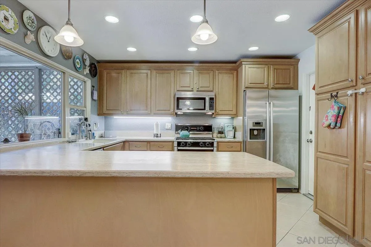 1579 Fulton Road San Marcos, CA 92069 - Photo 11 of 51 Gallery Image 11