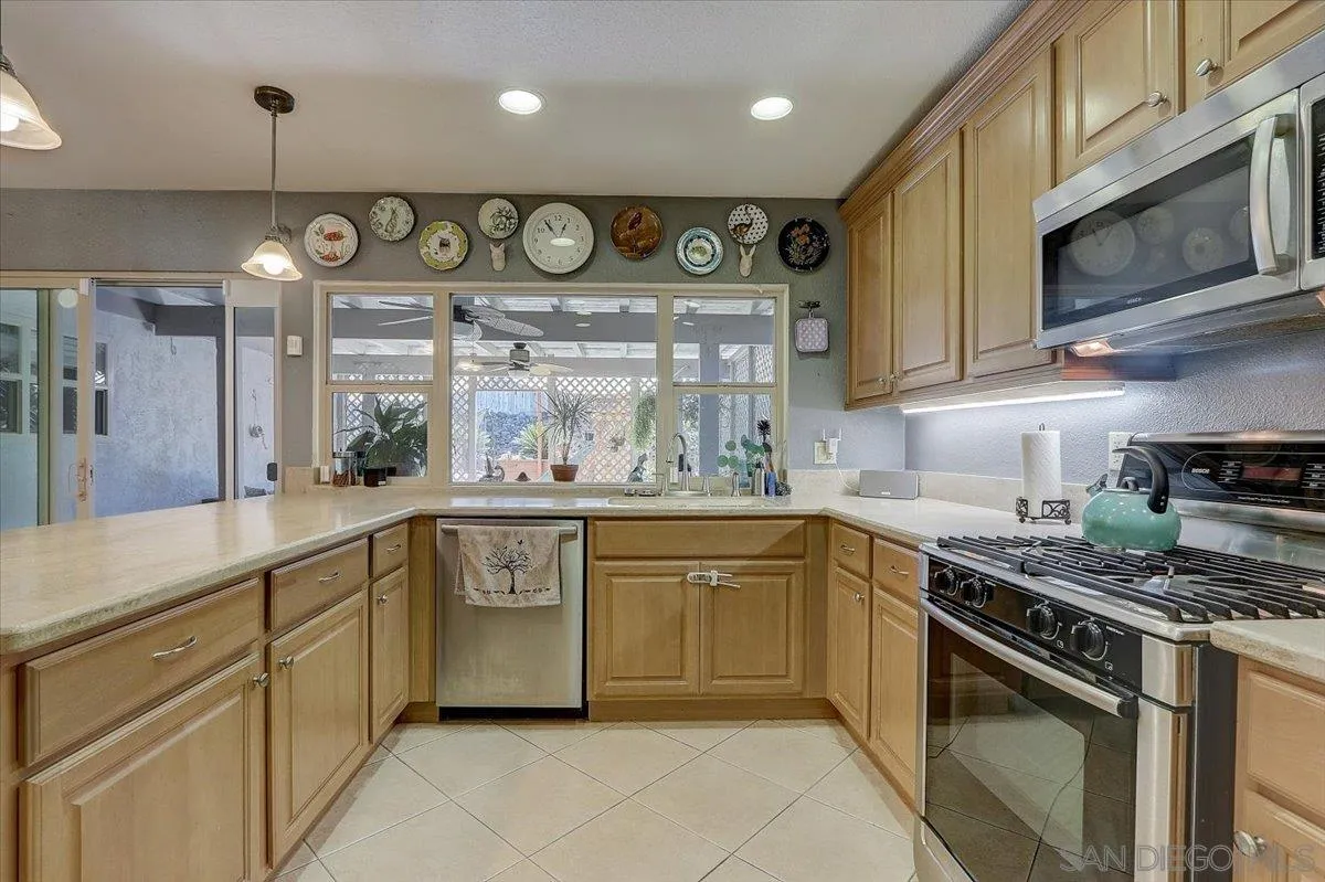 1579 Fulton Road San Marcos, CA 92069 - Photo 14 of 51 Gallery Image 14