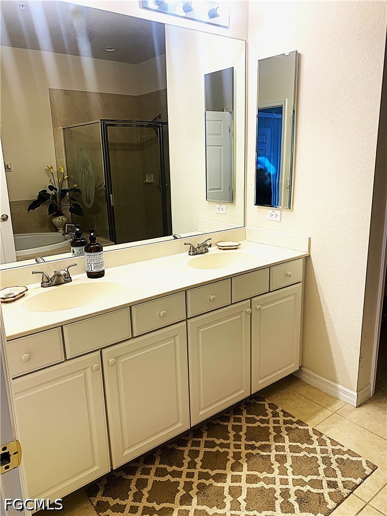 14961 Reflection Key Circle, Unit 412 Fort Myers, FL 33907 - Photo 17 of 26