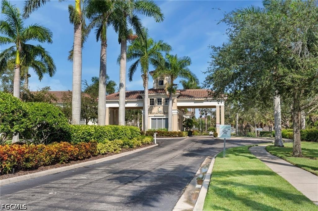 14961 Reflection Key Circle, Unit 412 Fort Myers, FL 33907 - Photo 2 of 26